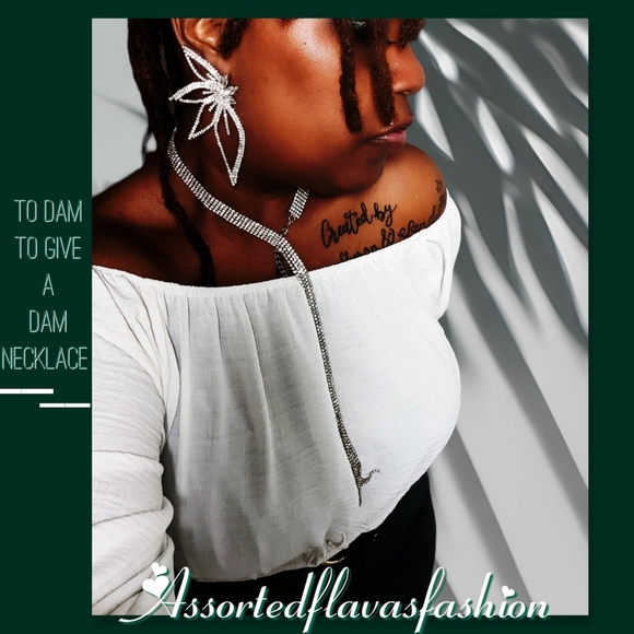 Necklace - Picture 3 of 5